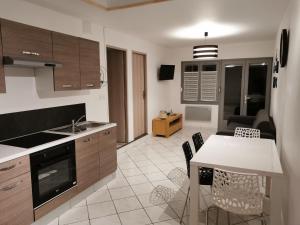 Appartements Au Petit Bonheur Malouin : photos des chambres