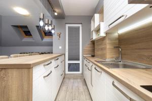 Beautiful 1BD Apartment with a Parking Spot by Flat Mаnager