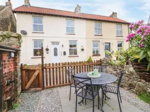 Magnolia Cottage - Aldbrough