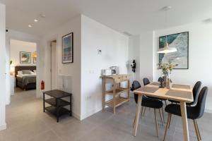 Marinsa Beach, 1 bedroom with seaview