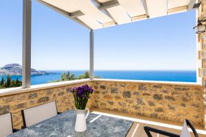Villa Stone Thromila - Endless Blue View, Top Beaches Nearby