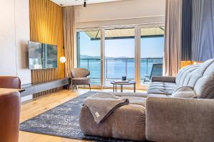 SŁONECZNA ZATOKA 12