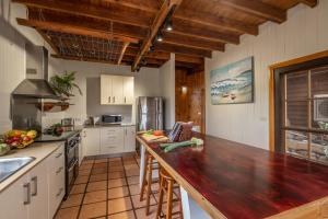 Currawong - Freycinet Holiday Houses