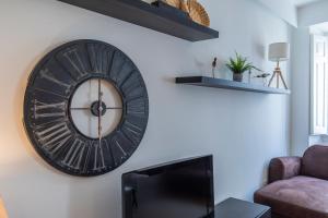 32 -Lovely 2 bedroom Apt in Principe Real