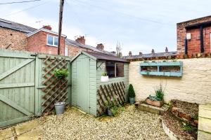 The Drey - Modern cottage for four in York Centre