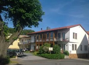 普莱斯豪斯酒店 - 松德斯豪森