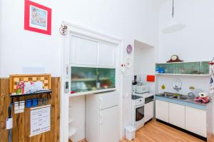 Two Stars Two Beds Downtown Apartment