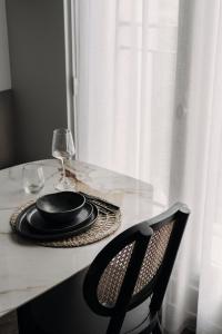 HIGHSTAY - Luxury Serviced Apartments - North Marais 1