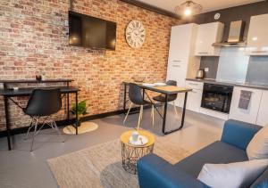 Appartements Chic et Lumineux PROCHE Gare et Parking HYPERCENTRE Agen : photos des chambres