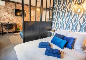 Appartements Chic et Lumineux PROCHE Gare et Parking HYPERCENTRE Agen : photos des chambres