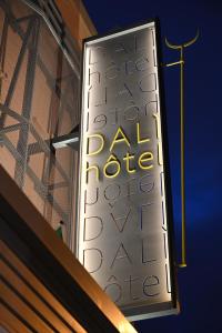 Hotels Dali Hotel Perpignan - Restaurant : photos des chambres