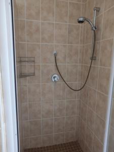 Heron Place sunny self-catering garden flatlet