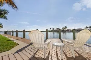STUNNING Waterfront Villa with Infinity Pool, Spa, Preserve Views Casa del Sol - Roelens - Bokeelia