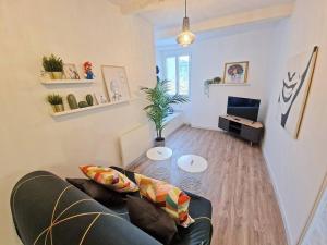 Appartements GregBnb-com - T2 Design 43m2 - Toulon Est - Wifi Fibre - n2 : photos des chambres