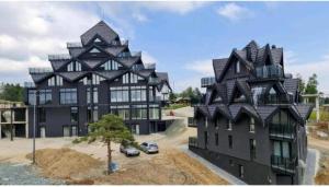 Blue Diamond Divcibare