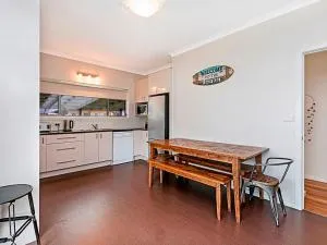 Southern Tides - Narrawong