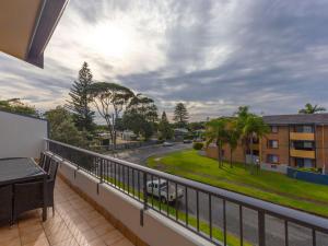 Prelude Penthouse stroll to the beach - Unrated properties in Hawks Nest