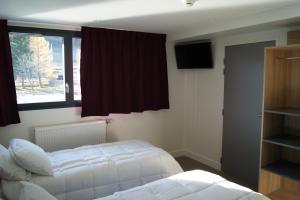 Hotels Le Piroulet : photos des chambres