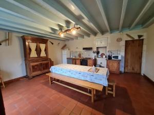 Maisons de vacances Gite Benet, 5 pieces, 8 personnes - FR-1-426-146 : photos des chambres