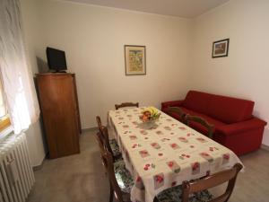 Apartment Rondinelli by Interhome