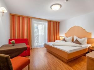 Apartment Rosa-2 by Interhome