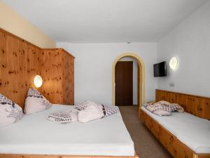Apartment Nadine-7 by Interhome