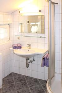 Apartment Rauter-2 by Interhome