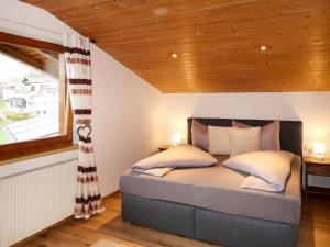 Apartment Susanne by Interhome