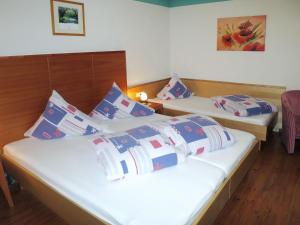 Apartment Apart Sonja by Interhome