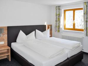 Holiday Home Schönblick by Interhome