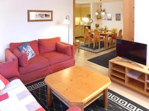 Apartment Terrasse Des Alpes 917 by Interhome