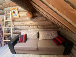 Mountain Cricket Chalets and Apartments Gudauri