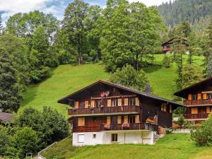 Apartment Chalet Blaugletscher by Interhome - 3-star hotels in Grindelwald