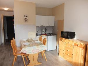 Apartment Asters 804 Bâtiment C5 by Interhome