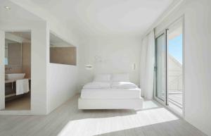 Suite with Sea View room in Stellamare