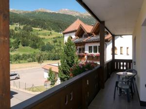Apartment Haupthaus Schönblick by Interhome