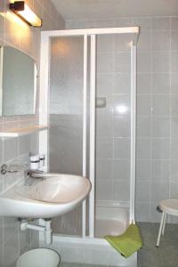 Apartment Haupthaus Schönblick - SVH119 by Interhome