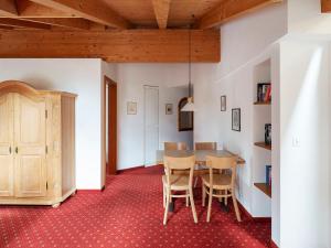 Apartment Chalet Abendrot apARTments-23 by Interhome