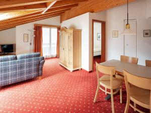 Apartment Chalet Abendrot apARTments-23 by Interhome