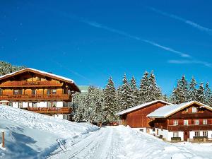 Apartment Luxner-6 by Interhome