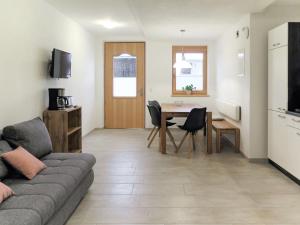 Apartment Luxner-6 by Interhome