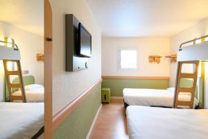 Hotels Ibis budget Saint-Etienne stade : photos des chambres