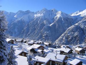 Apartment Gentiana - Utoring-42 by Interhome