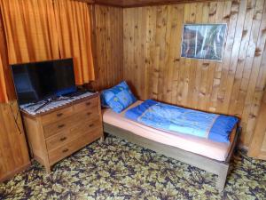 Apartment Heiderösli-1 by Interhome