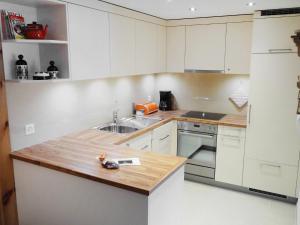 Apartment Apt A 084 by Interhome