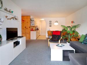 Apartment Apt B 086 by Interhome