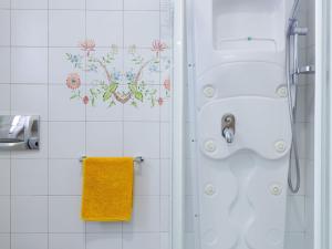 Apartment Stefania - VNA370 by Interhome