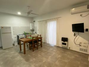 Lo de Nora, ColónER