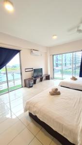 Aeropod KK Corner Unit Near City and Airport 4 pax Free Parking