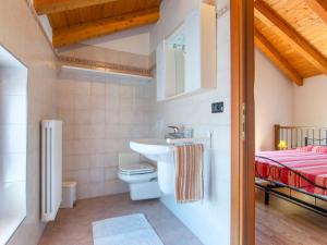 Holiday Home Laura by Interhome